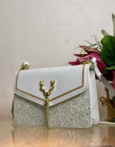 Silver glitter envelope bag