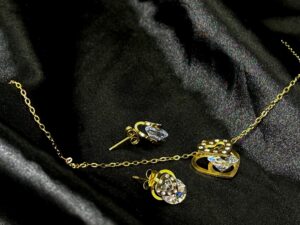 Heart artificial gem